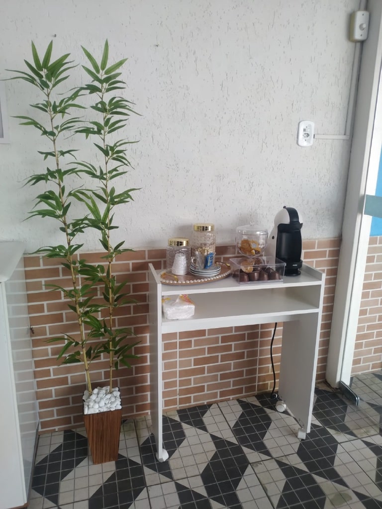 image-1-3-min.jpg